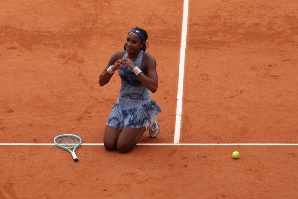 她们的表现 她们的表现