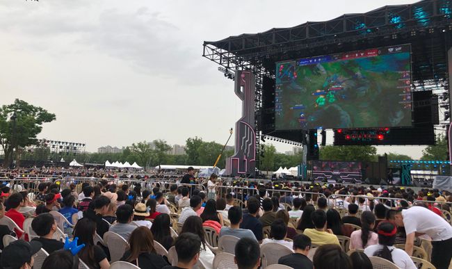 以平息外界 以平息外界