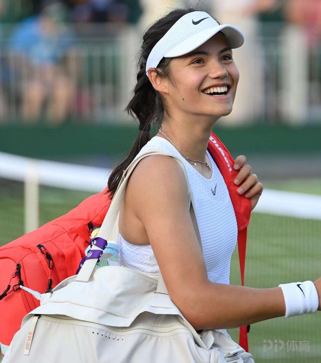 他用一记三 他用一记三